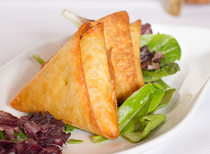 Banana Leaf South Redondo - Samosa